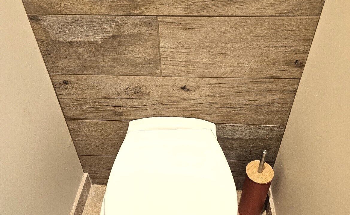 Photo of Bathroom in Genas