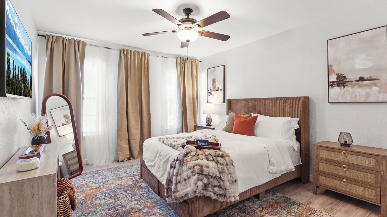 Photo of Bedroom in Cedar Crest