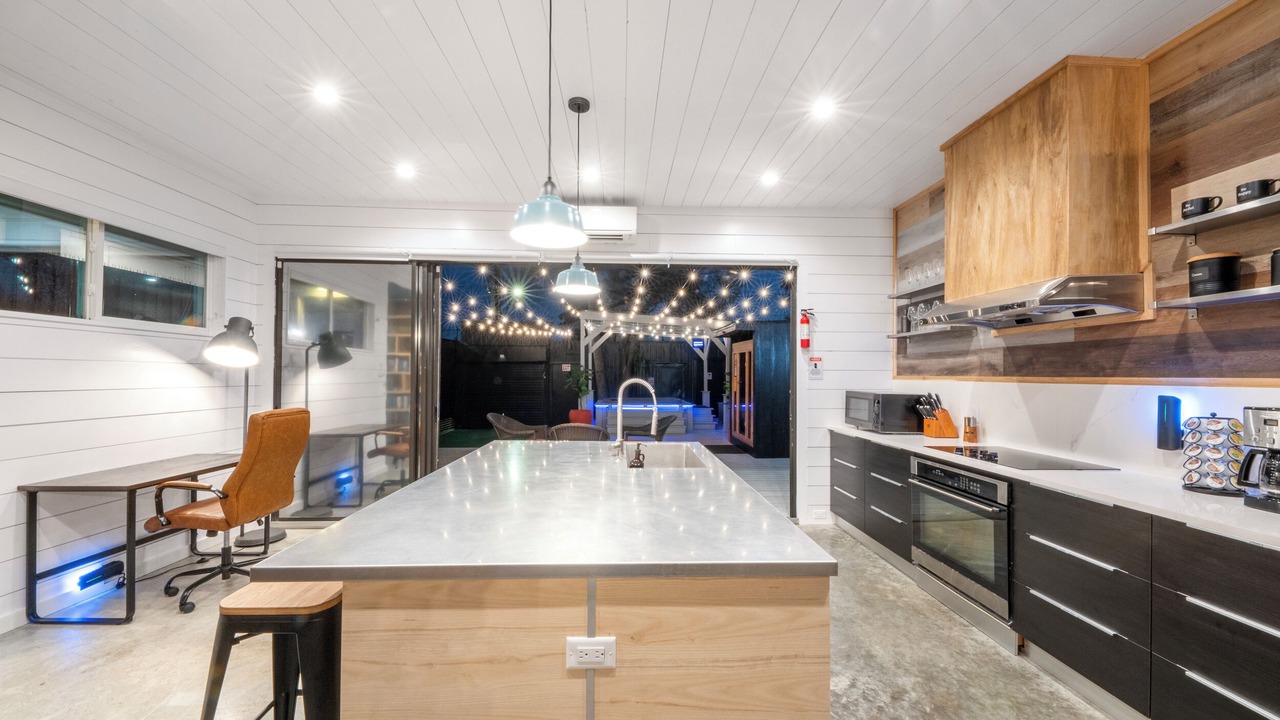 Photo of Kitchen in Garden Oaks