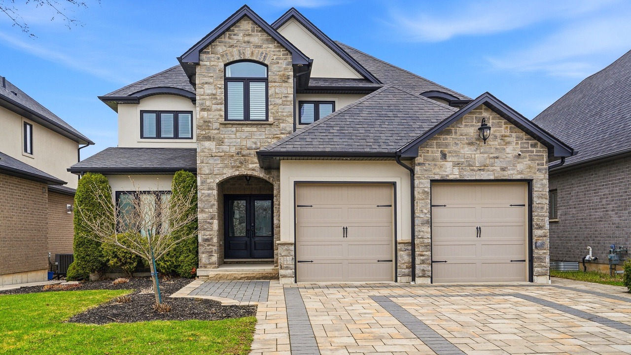Photo of Outdoor in Welland