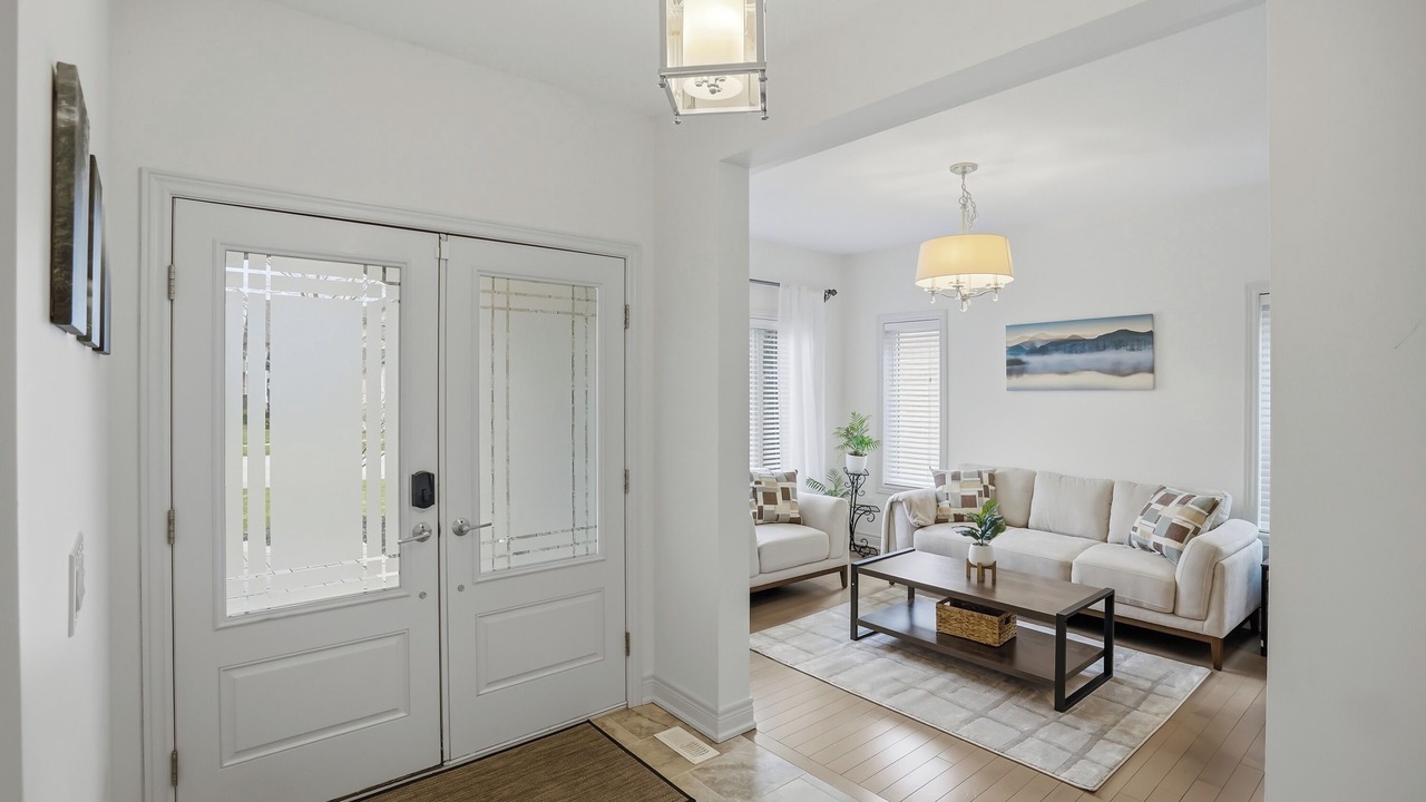 Photo of Livingroom in Welland