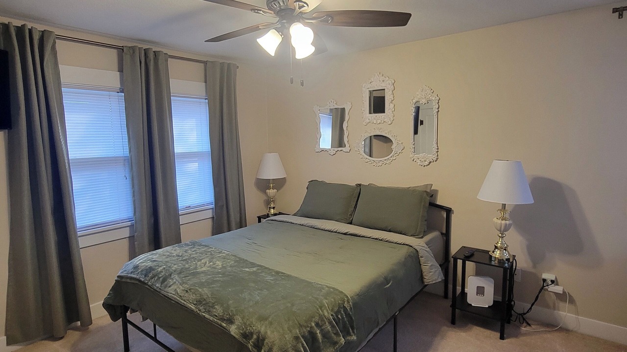 Photo of Bedroom in Topeka