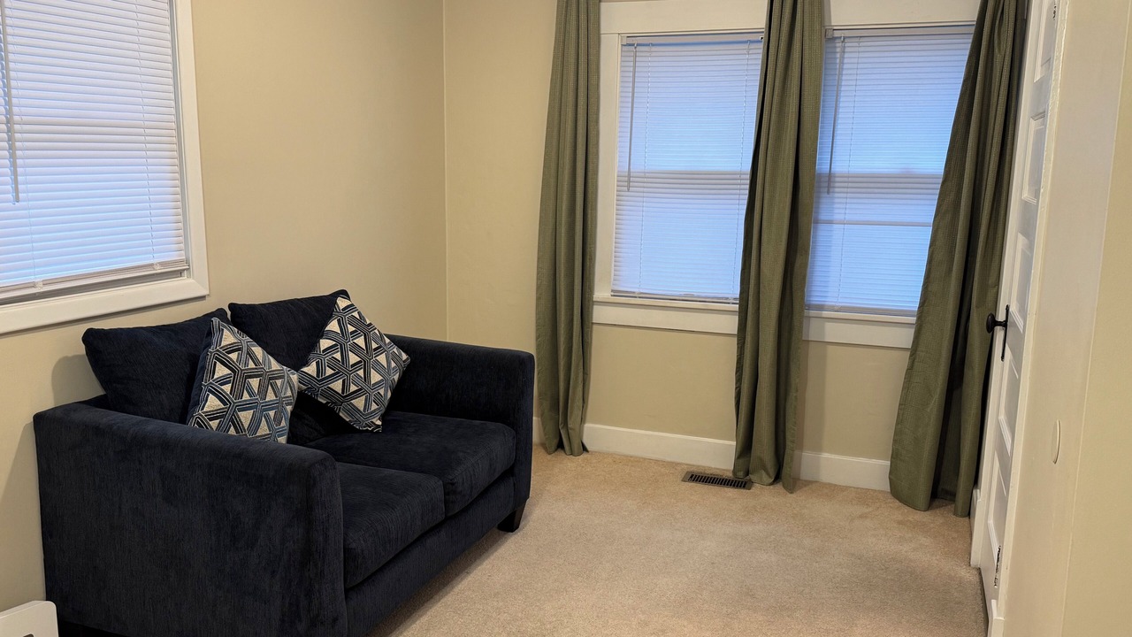 Photo of Livingroom in Topeka