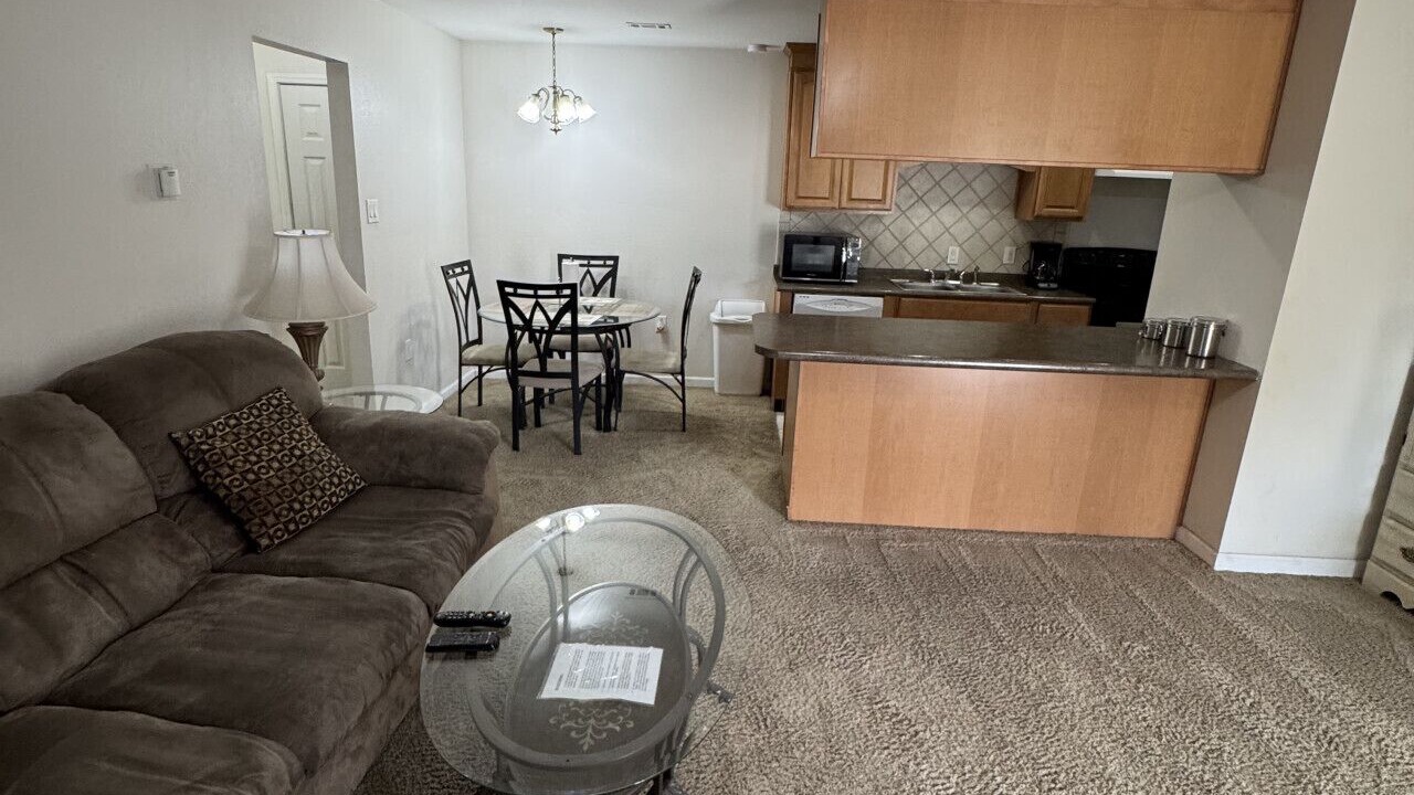Photo of Livingroom in Sulphur