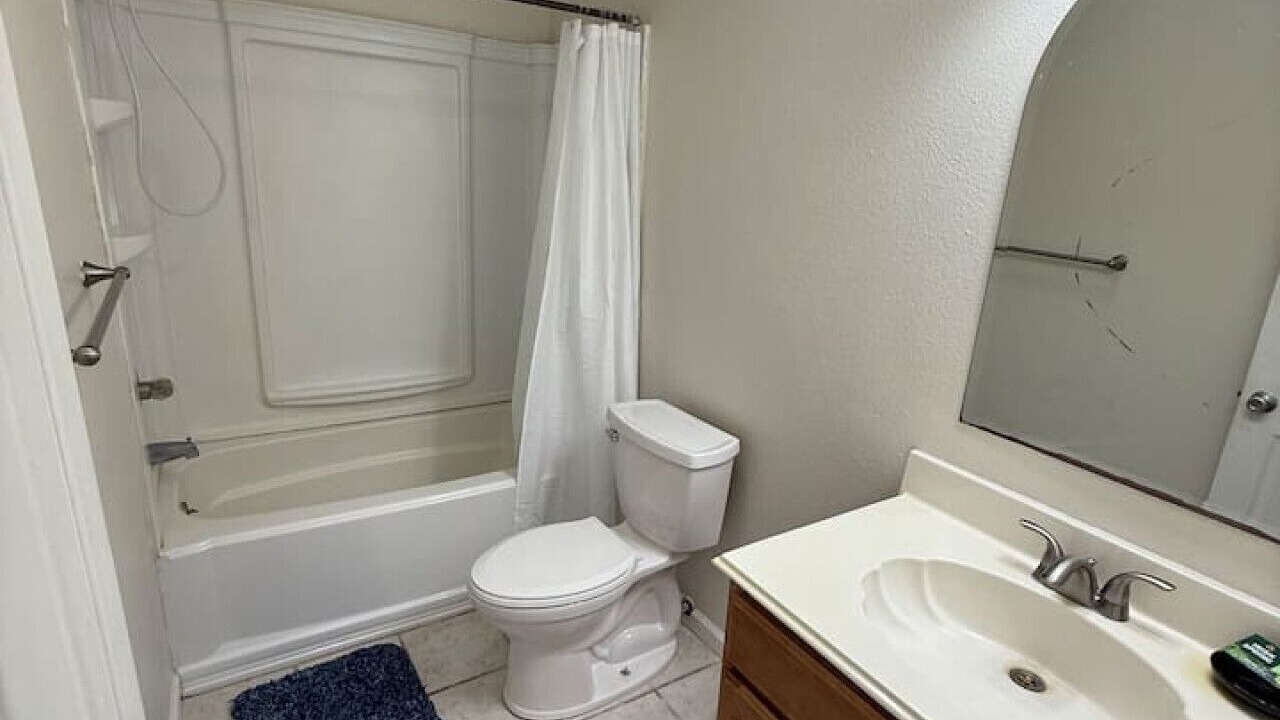 Photo of Bathroom in Sulphur
