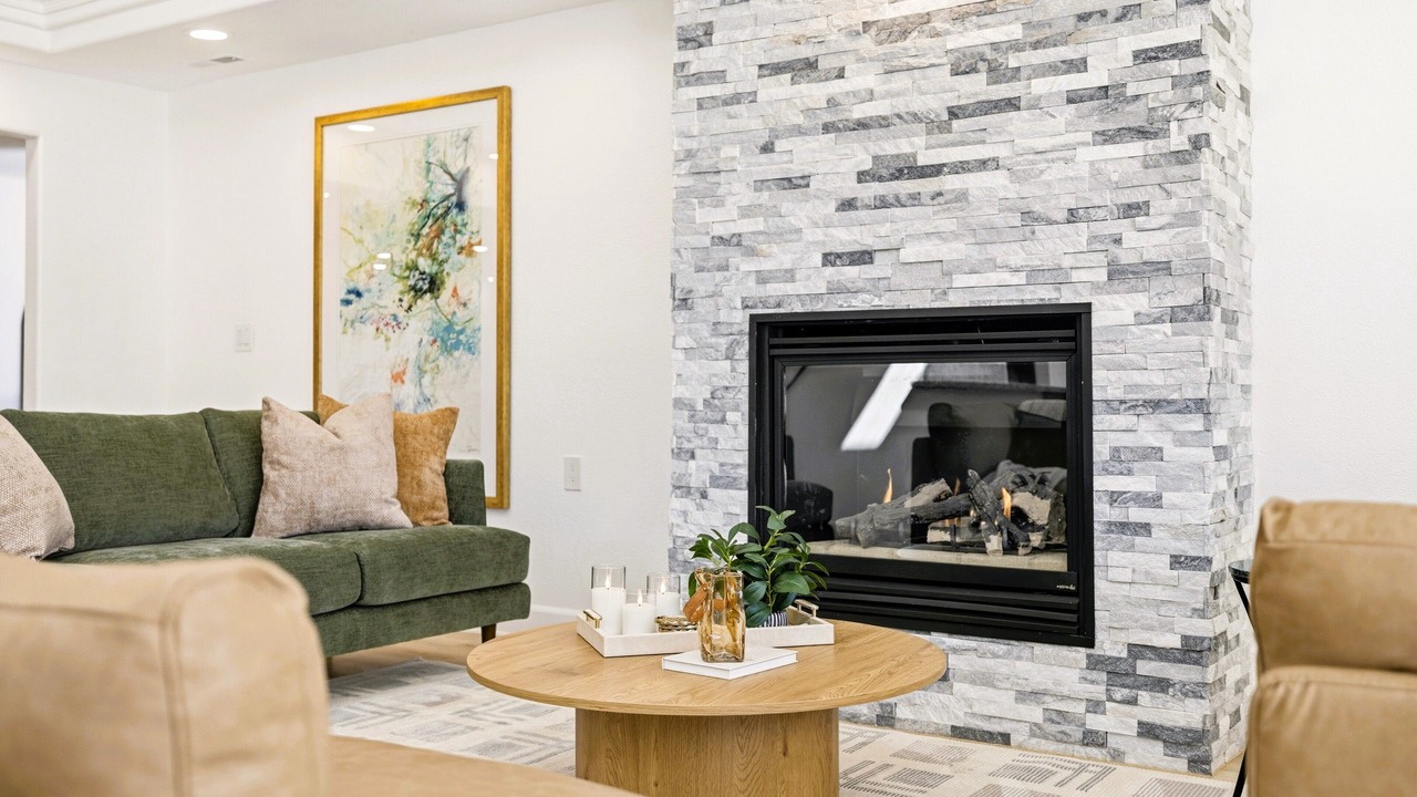 Photo of Livingroom in Granite Bay