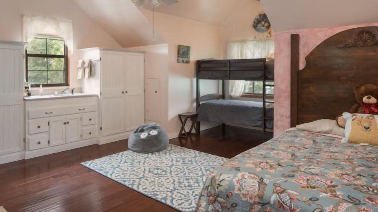Photo of Bedroom in Williams