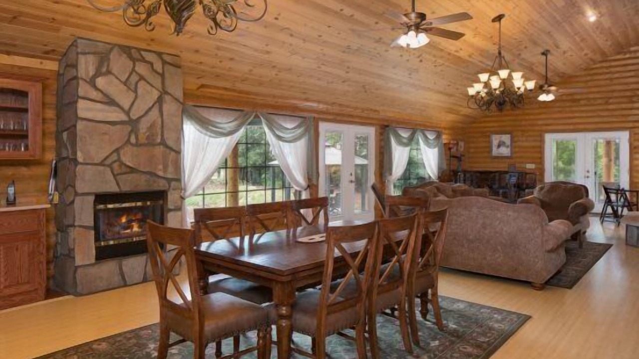 Photo of Bedroom in Williams