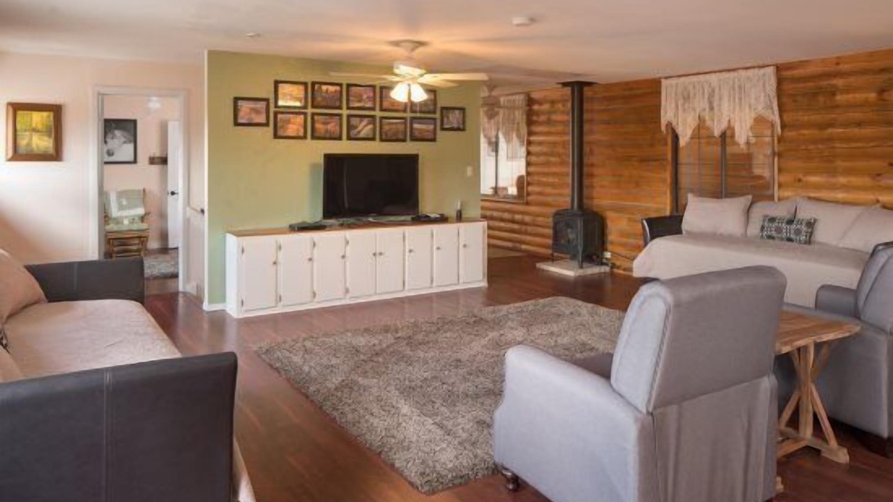 Photo of Bedroom in Williams