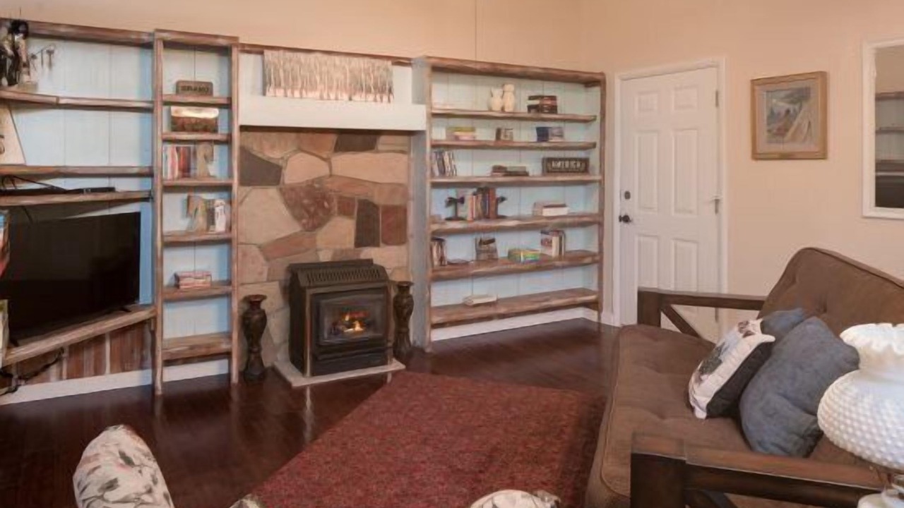 Photo of Bedroom in Williams