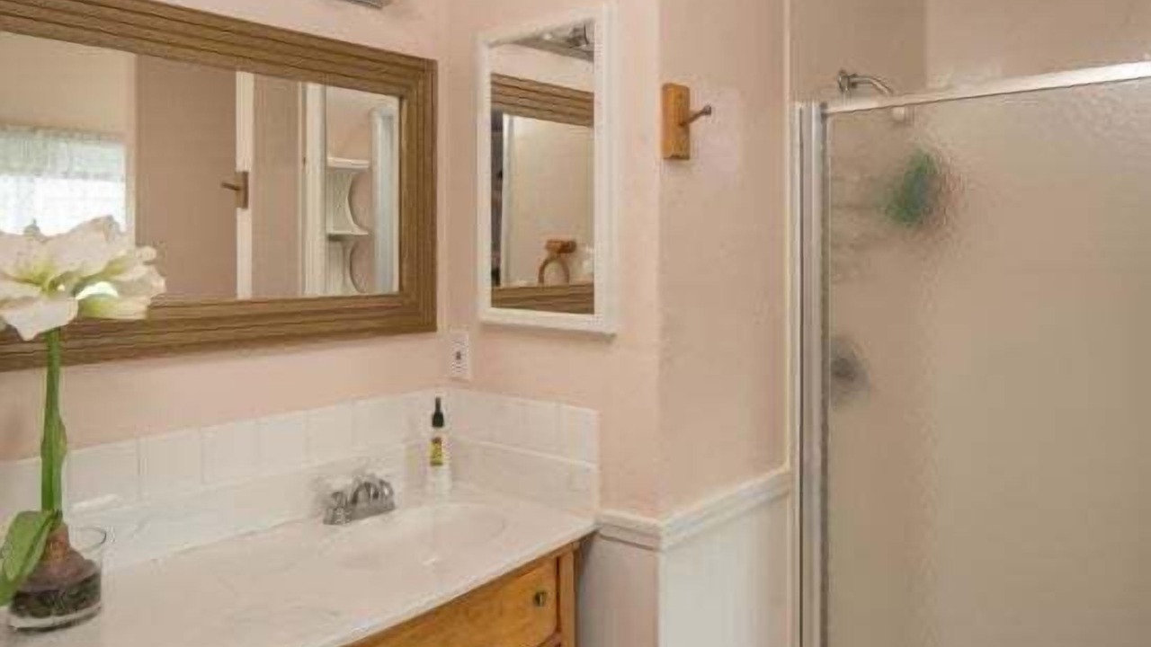 Photo of Bathroom in Williams
