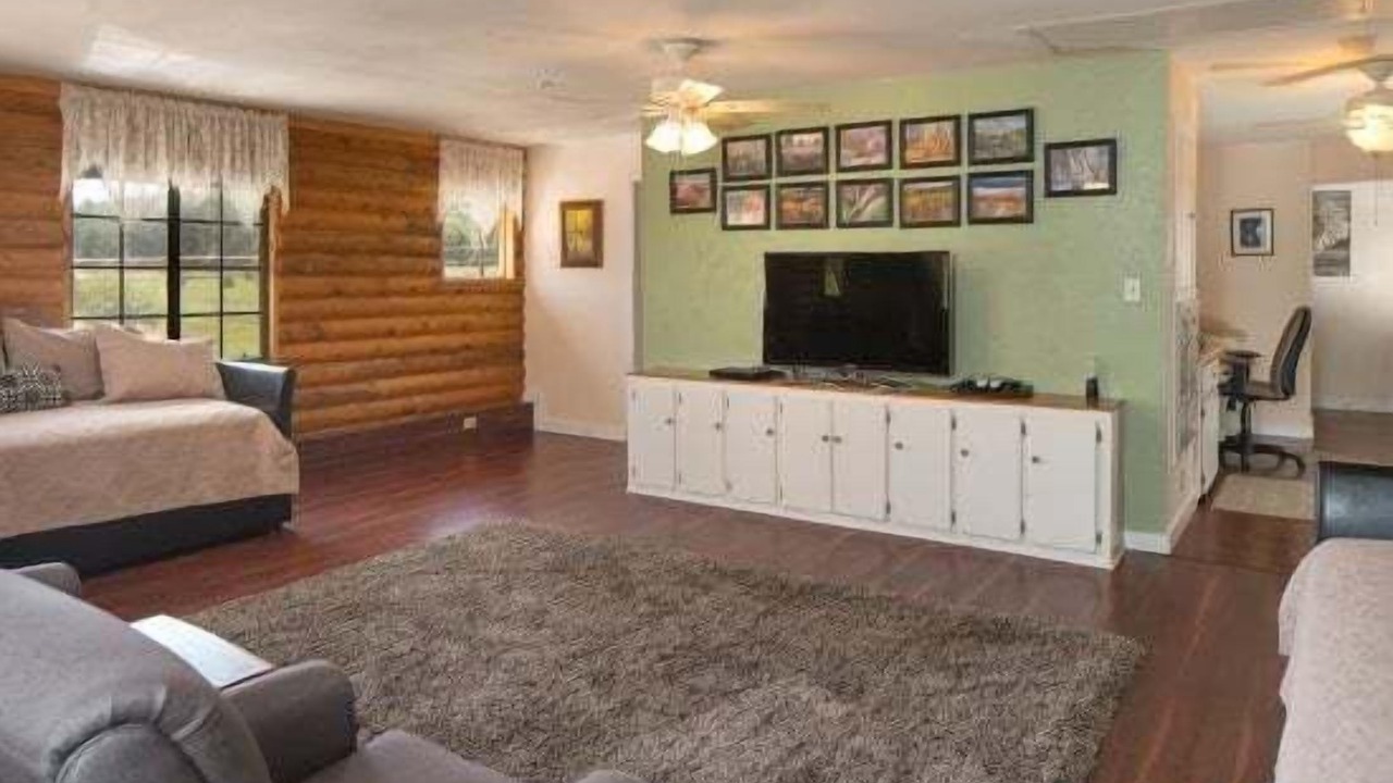 Photo of Bedroom in Williams