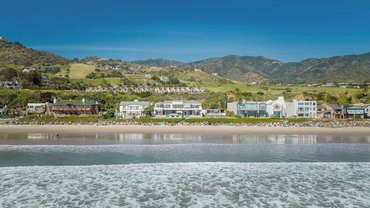 Photo of Others in Western Malibu