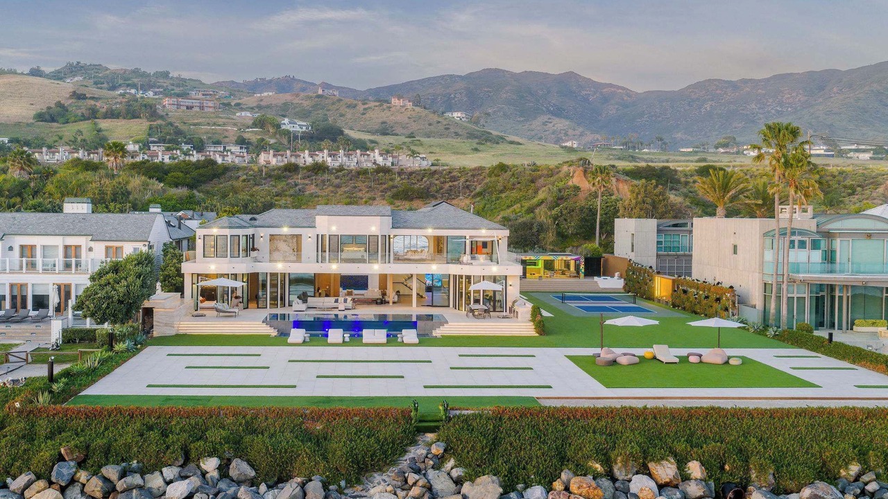 Photo of Others in Western Malibu