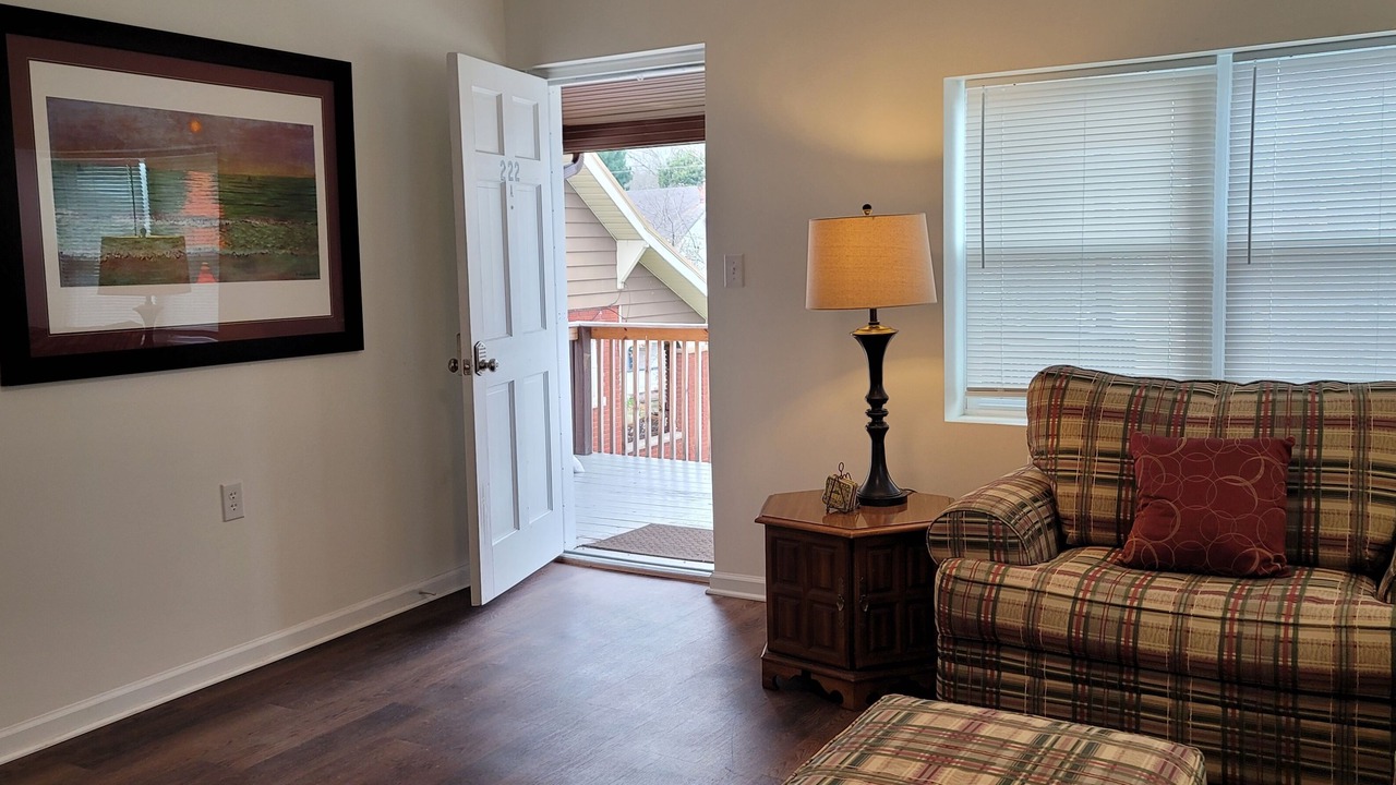 Photo of Livingroom in Huntington