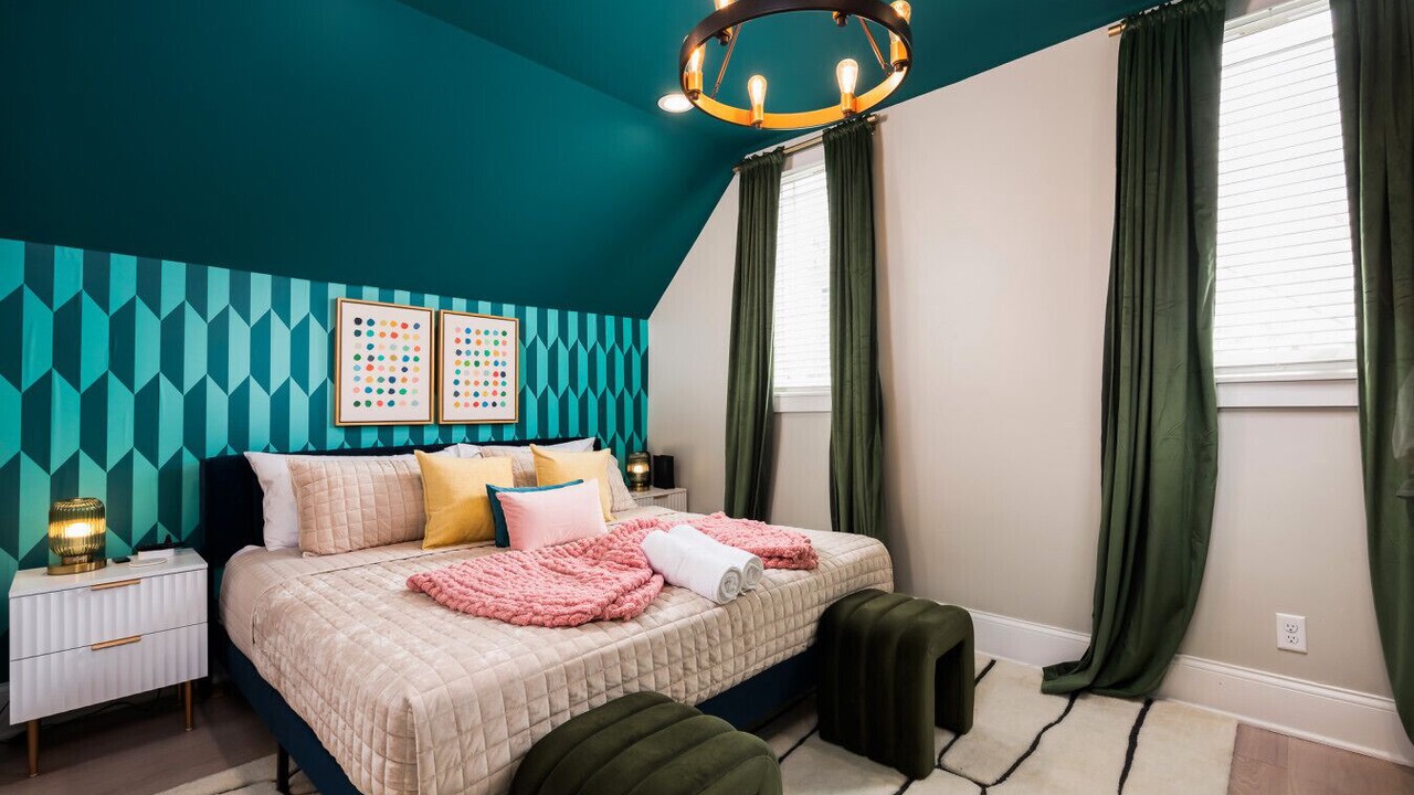Photo of Bedroom in Fountain Square