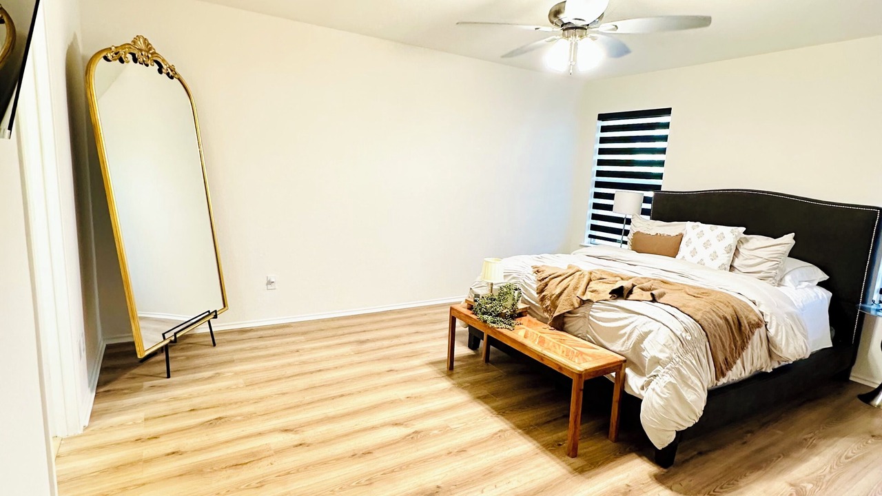 Photo of Bedroom in Burleson