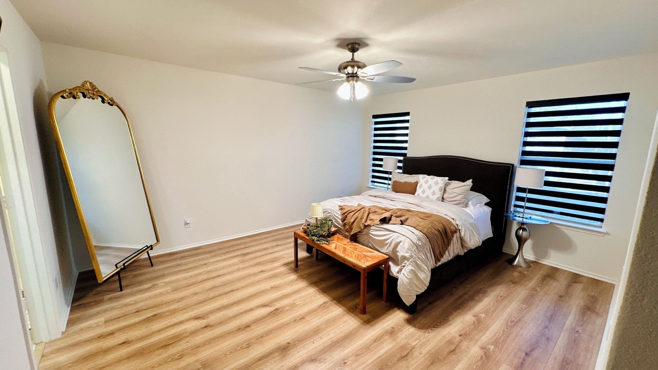 Photo of Bedroom in Burleson