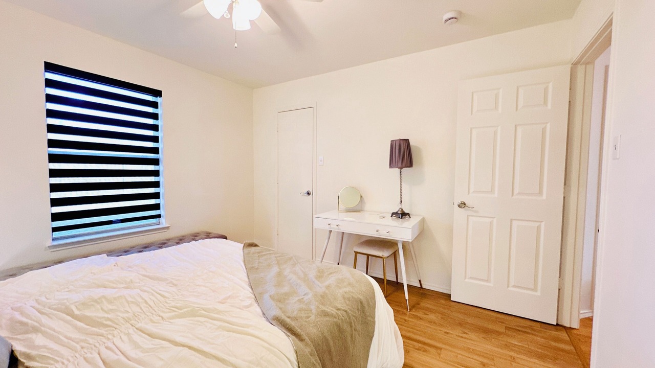 Photo of Bedroom in Burleson