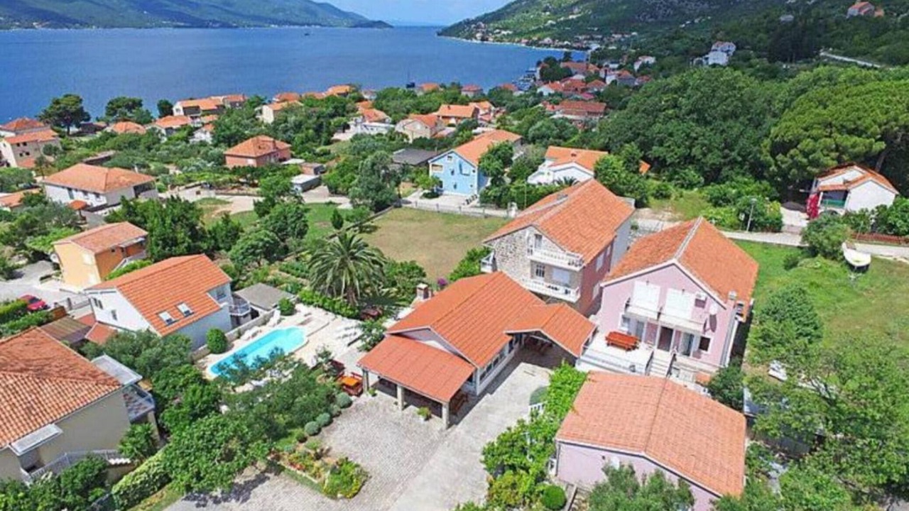 Photo of Outdoor in Cove Tri Zala (Zrnovo)