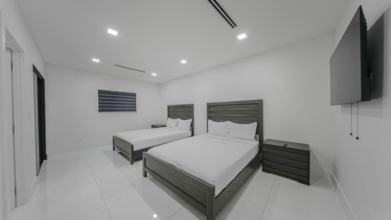 Photo of Bedroom in Tamiami