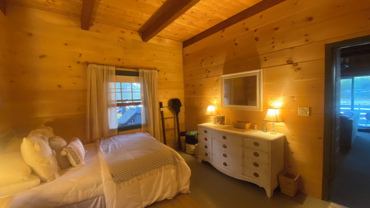 Photo of Bedroom in Acton