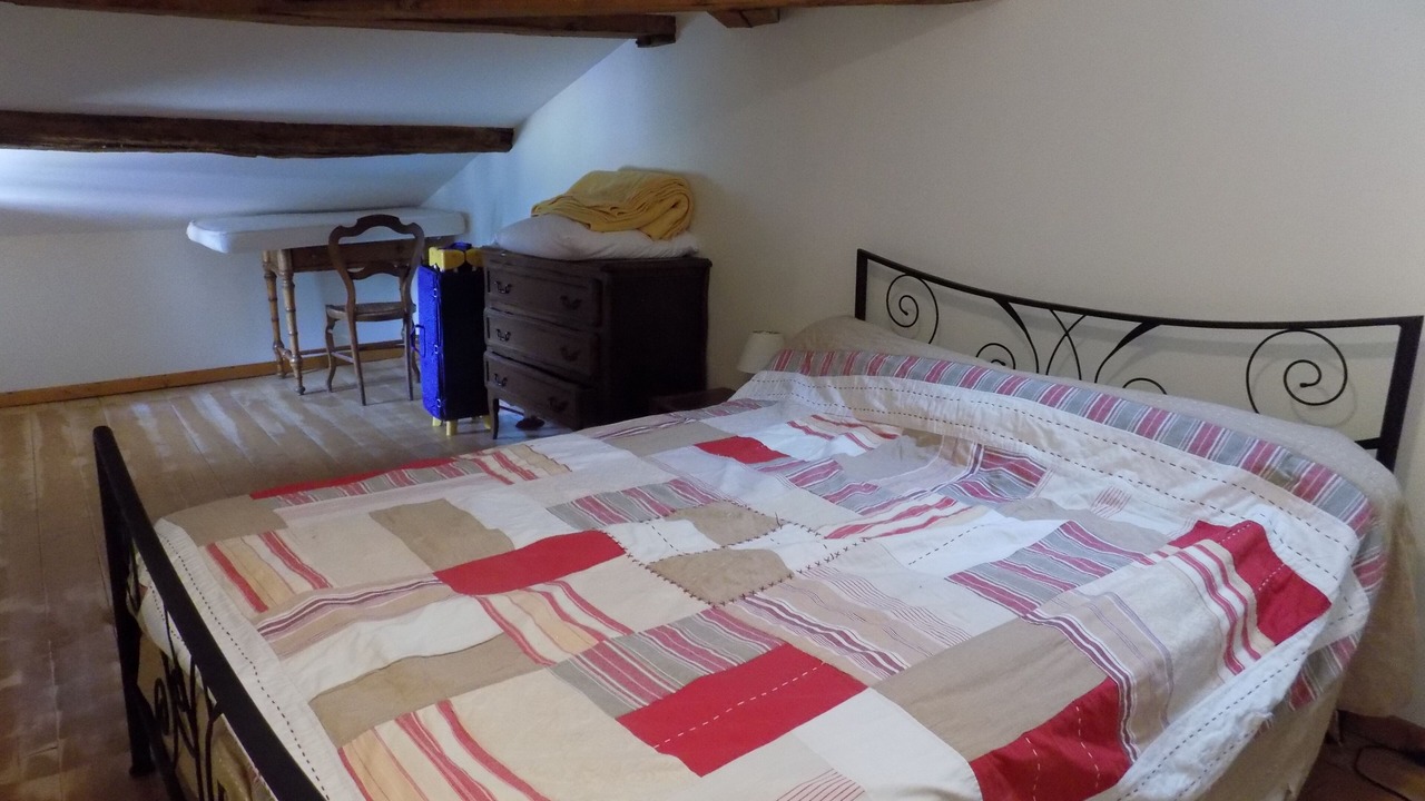 Photo of Bedroom in Saint-Benigne