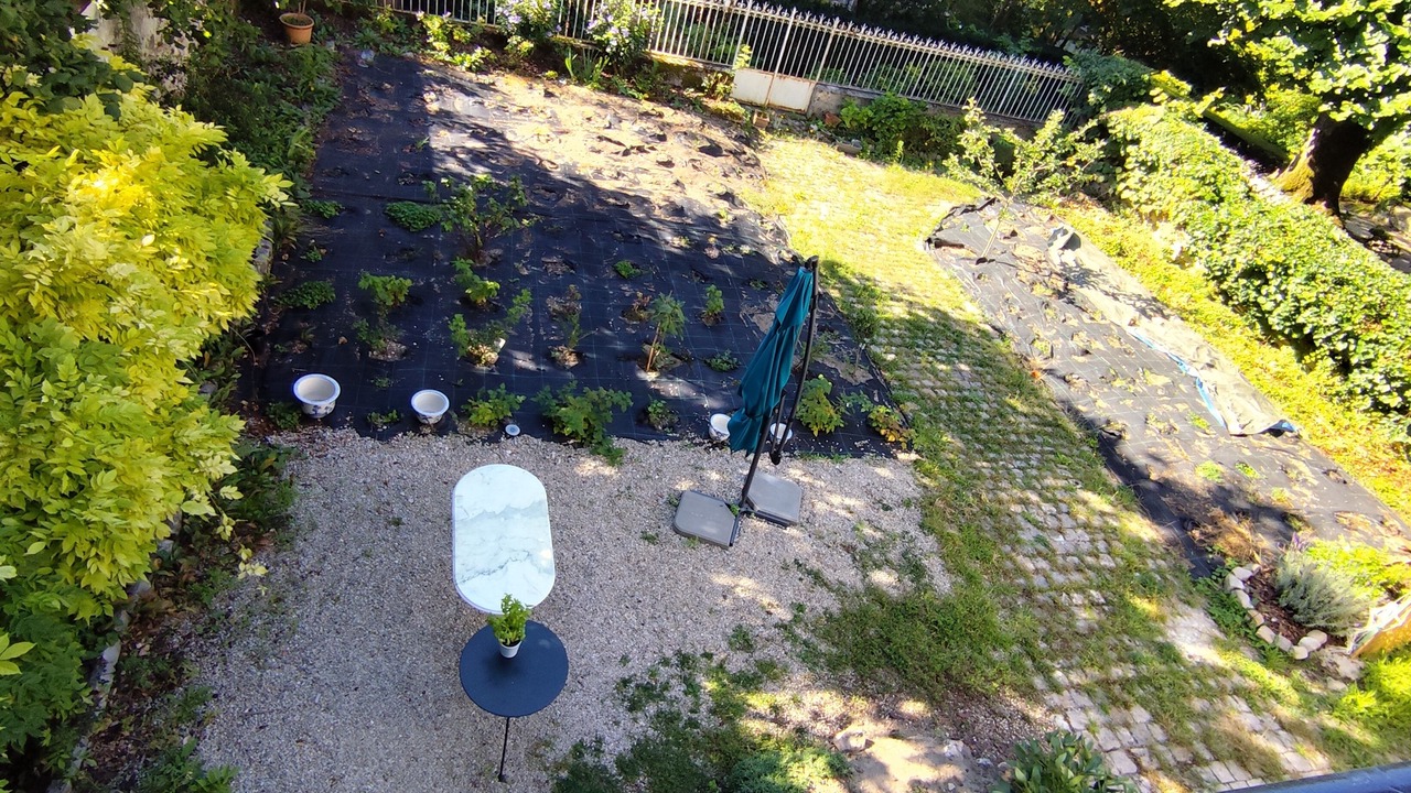 Photo of Patio Balcony in Chateau-Thierry