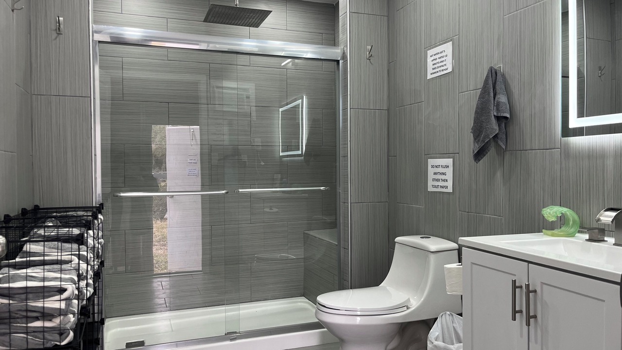 Photo of Bathroom in Ridge Manor