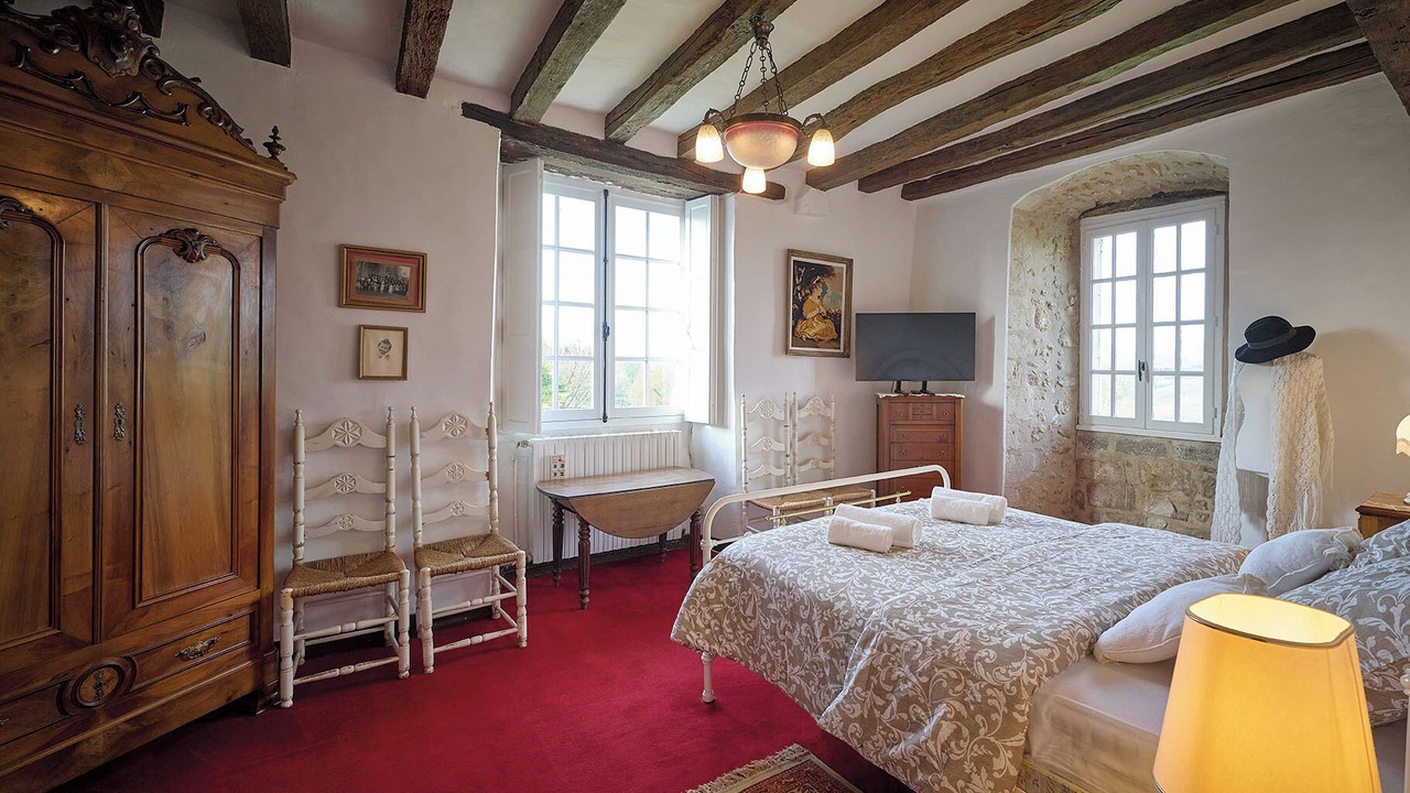Photo of Bedroom in Pirmil