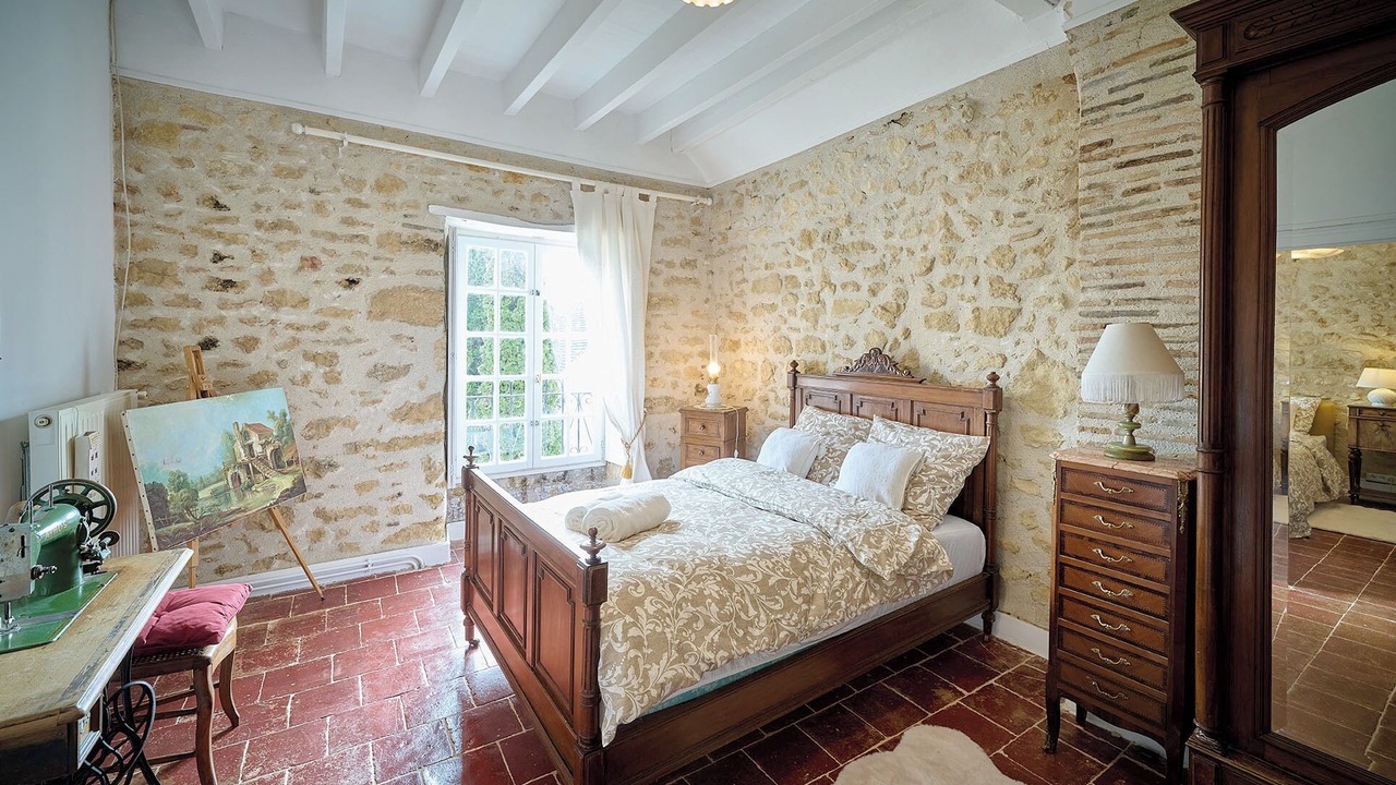 Photo of Bedroom in Pirmil