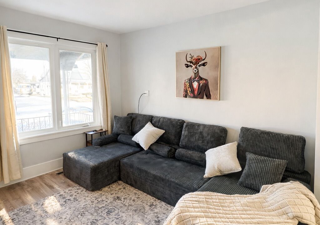Photo of Livingroom in Walkerville