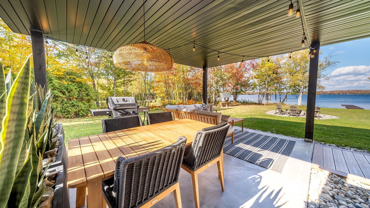Photo of Outdoor in Lambton