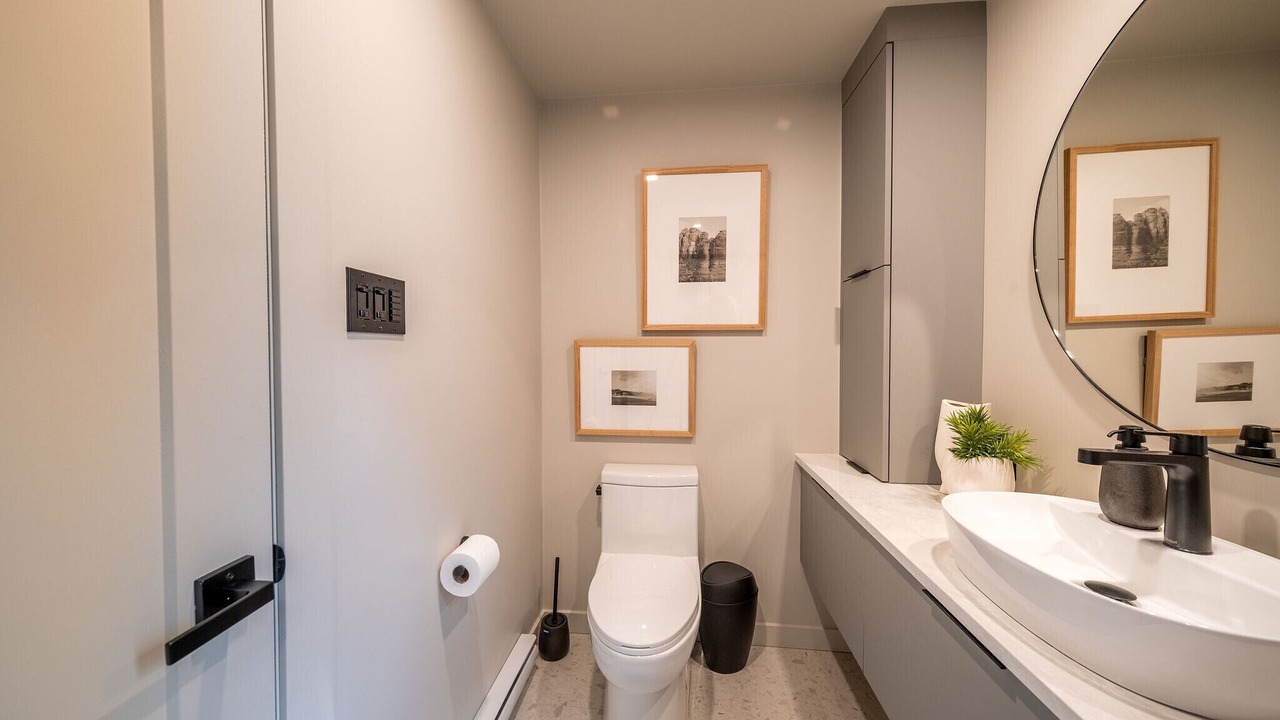 Photo of Bathroom in Lambton