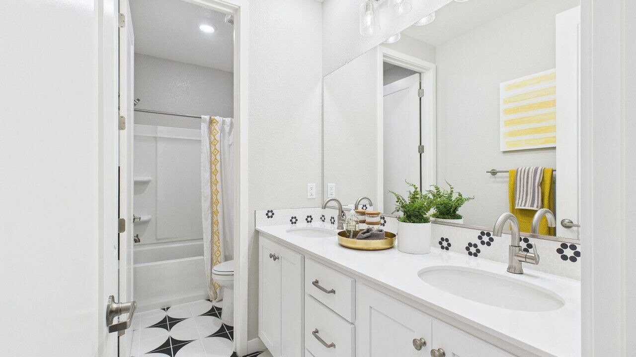 Photo of Bathroom in Lathrop