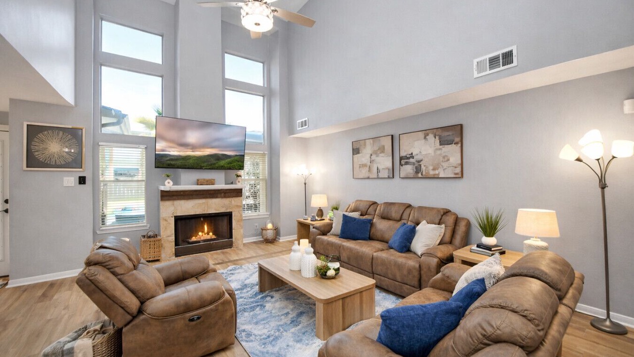 Photo of Livingroom in Houston