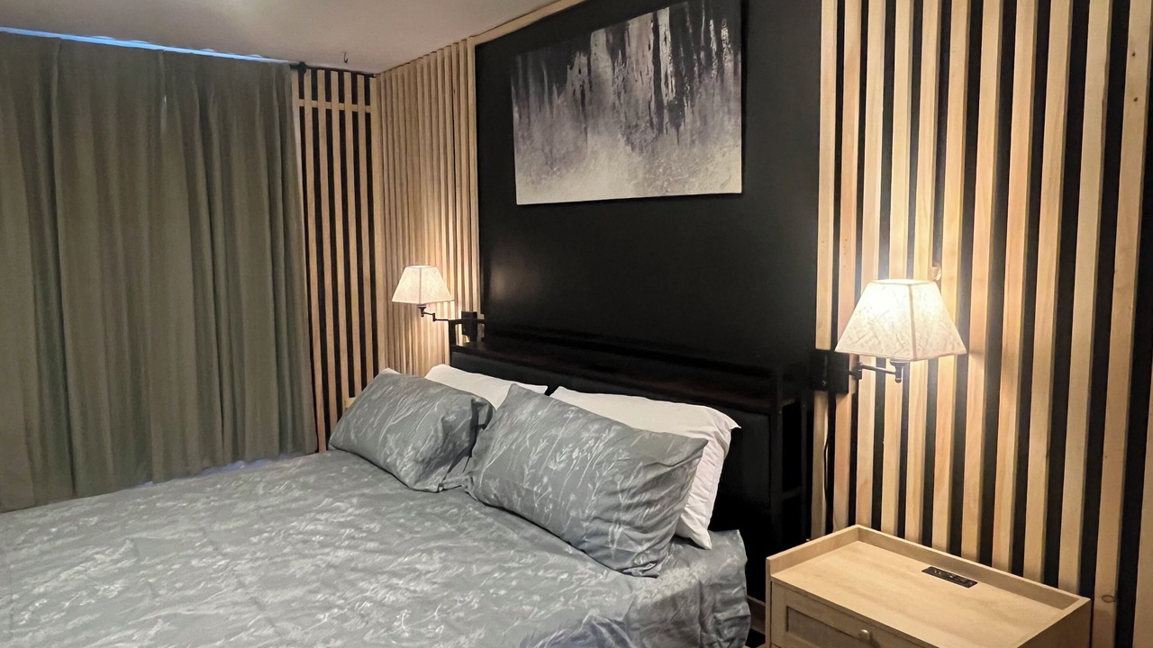Photo of Bedroom in Stockade Historic District