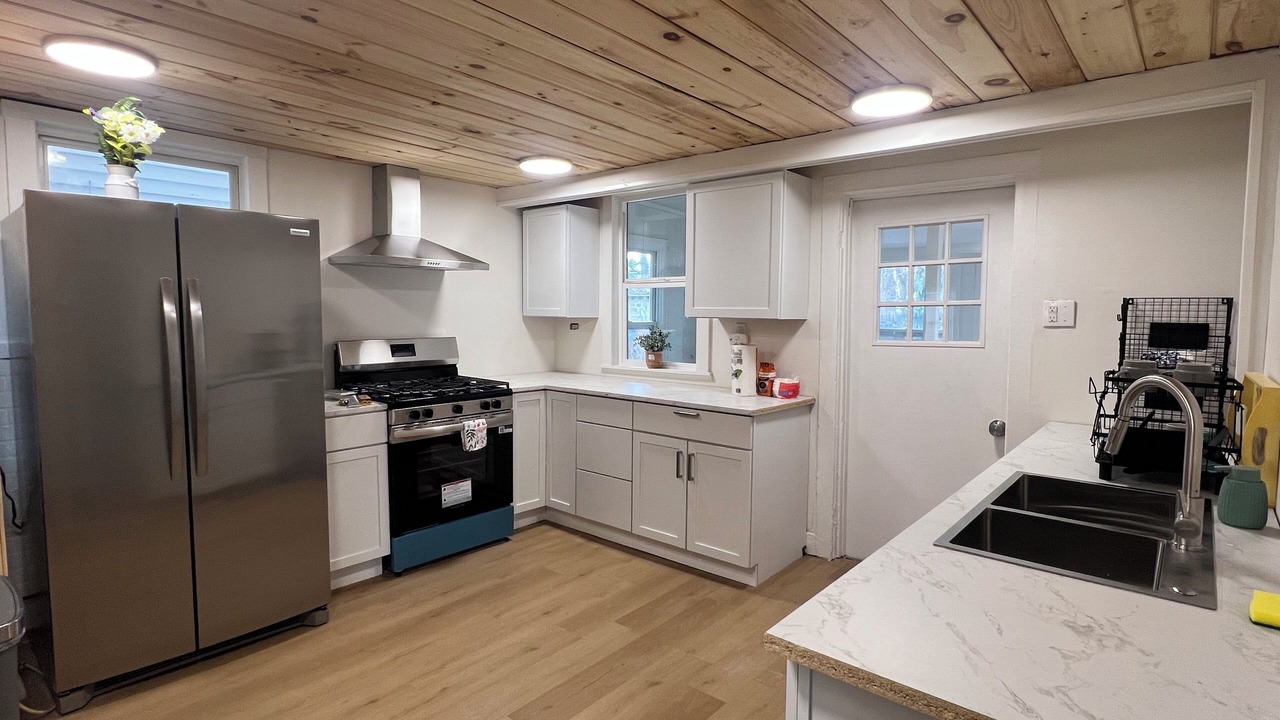 Photo of Kitchen in Stockade Historic District