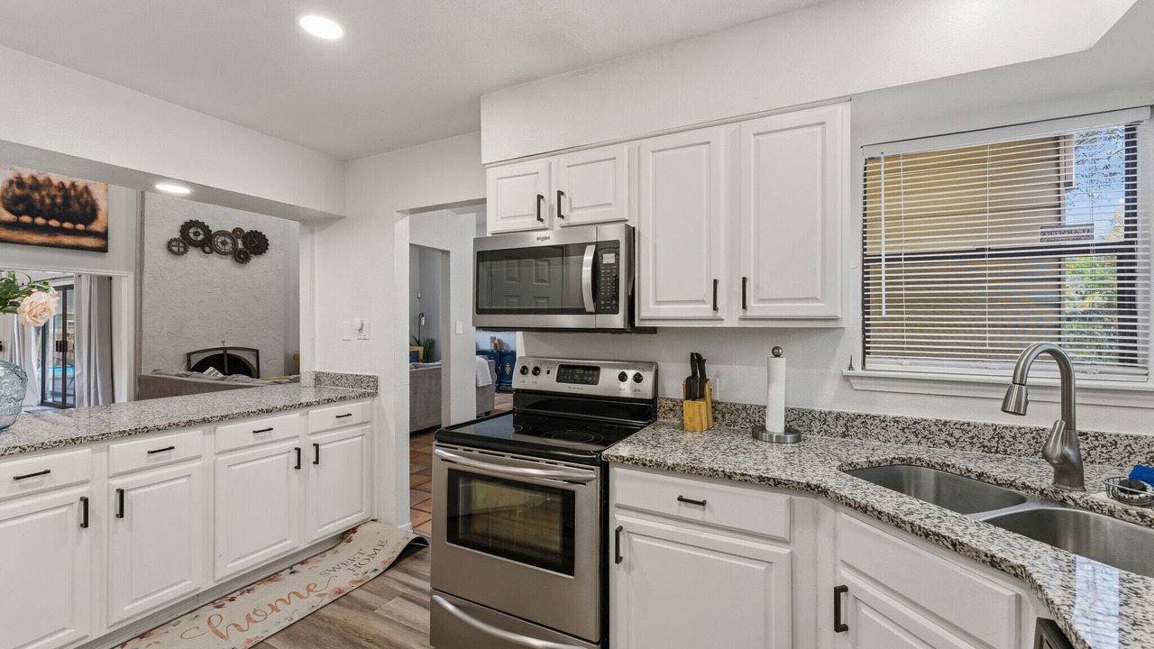 Photo of Kitchen in North San Antonio - SAT