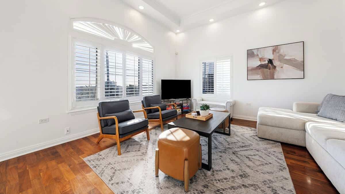 Photo of Bedroom in Downtown Los Angeles