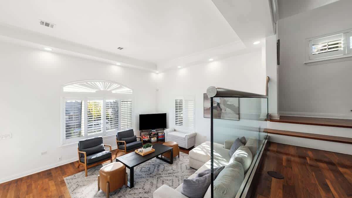 Photo of Bedroom in Downtown Los Angeles