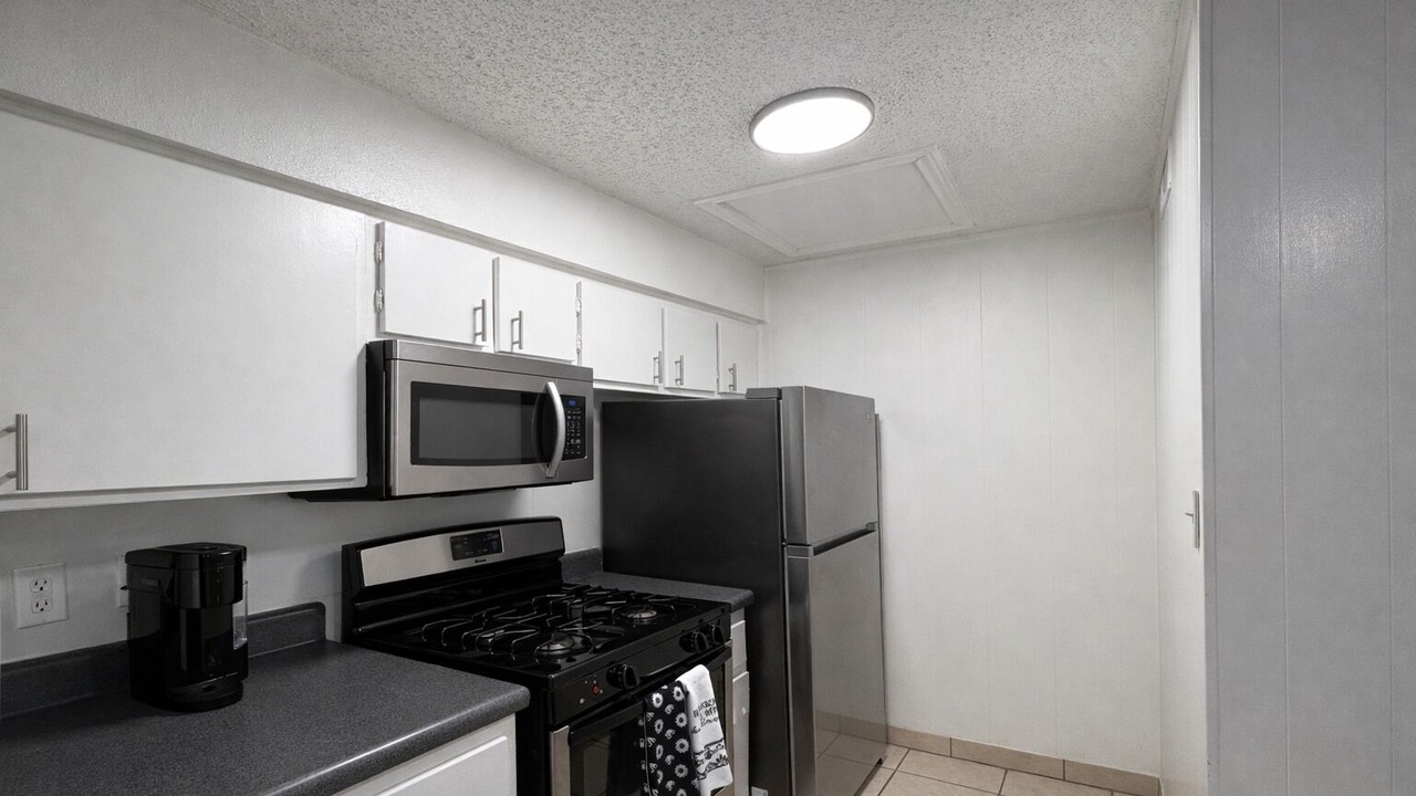 Photo of Kitchen in West Campus