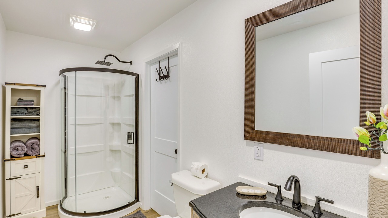 Photo of Bathroom in Joaquin