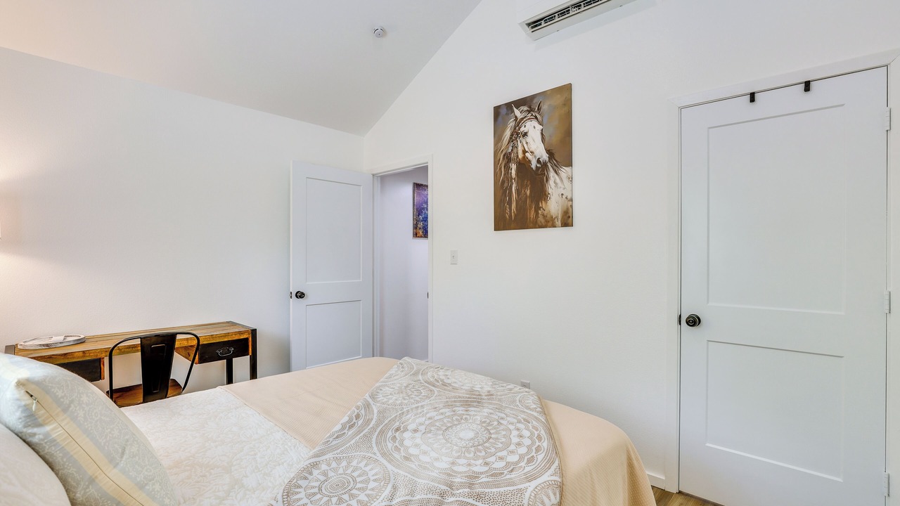 Photo of Bedroom in Joaquin