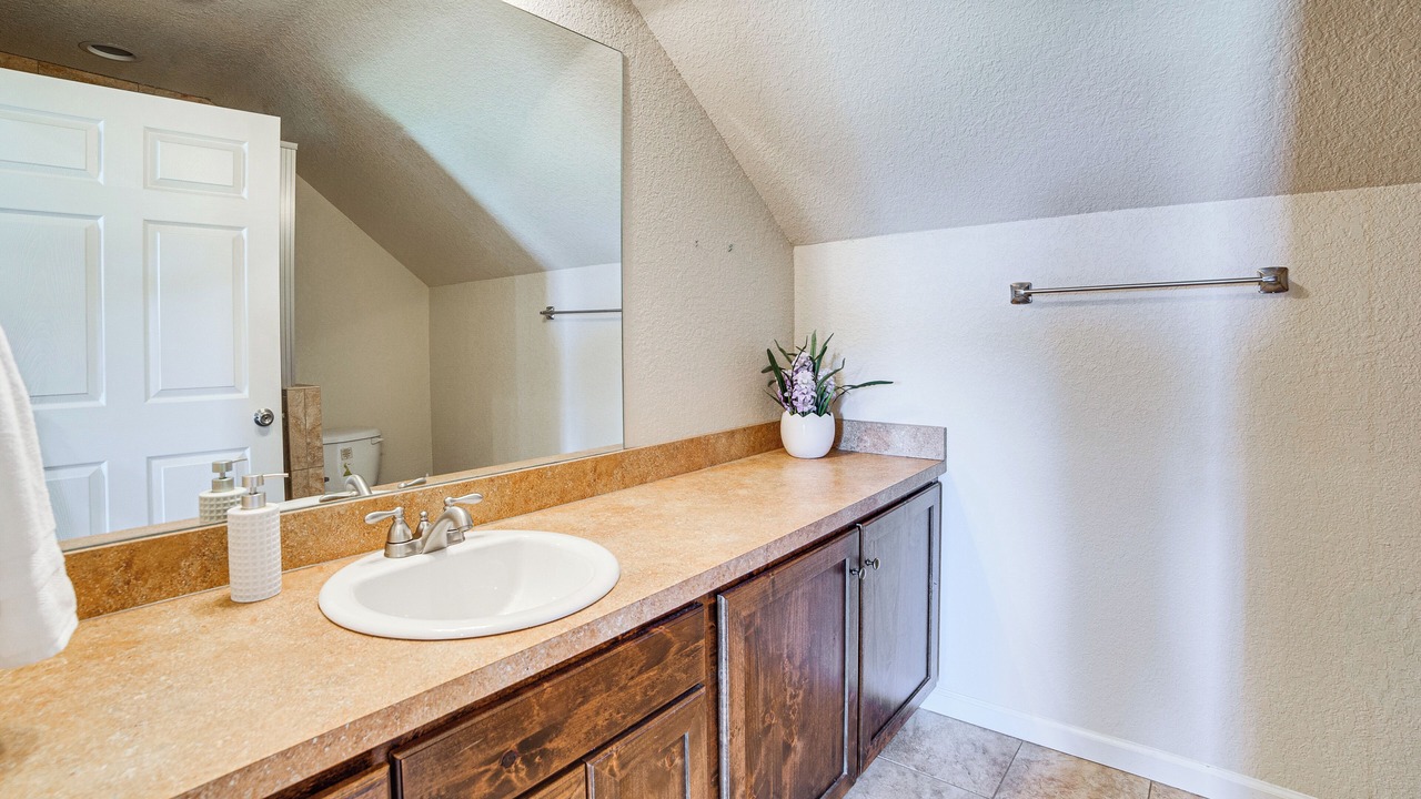 Photo of Bathroom in Kemp