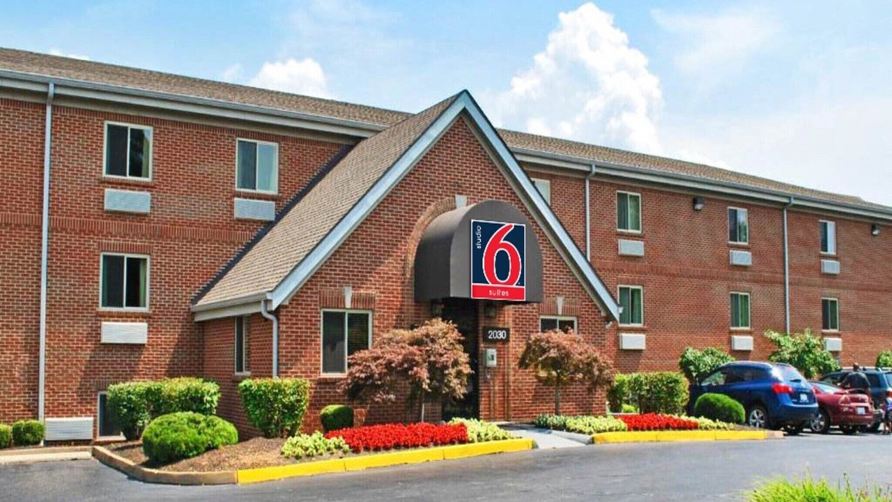 Photo of Outdoor in Maryland Heights