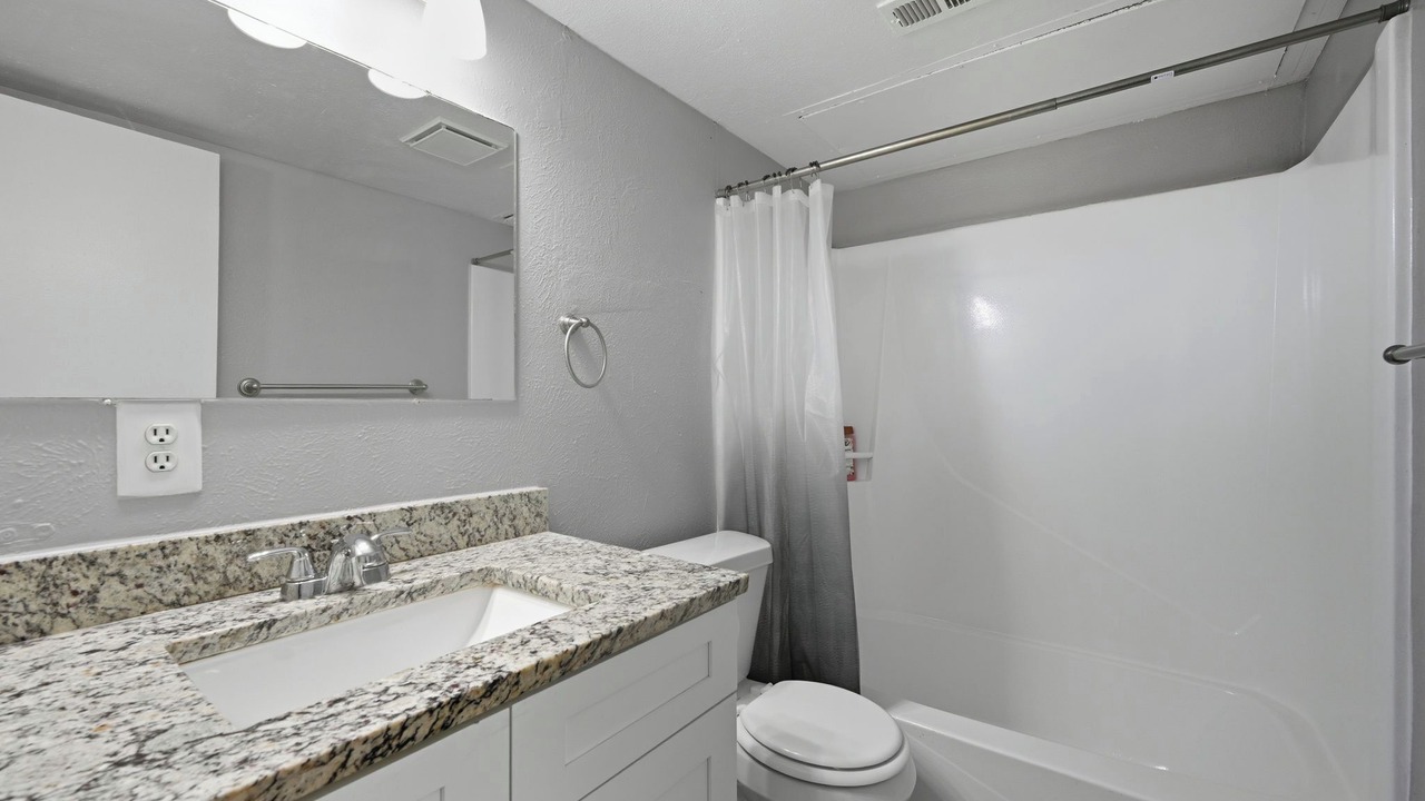 Photo of Bathroom in Southridge
