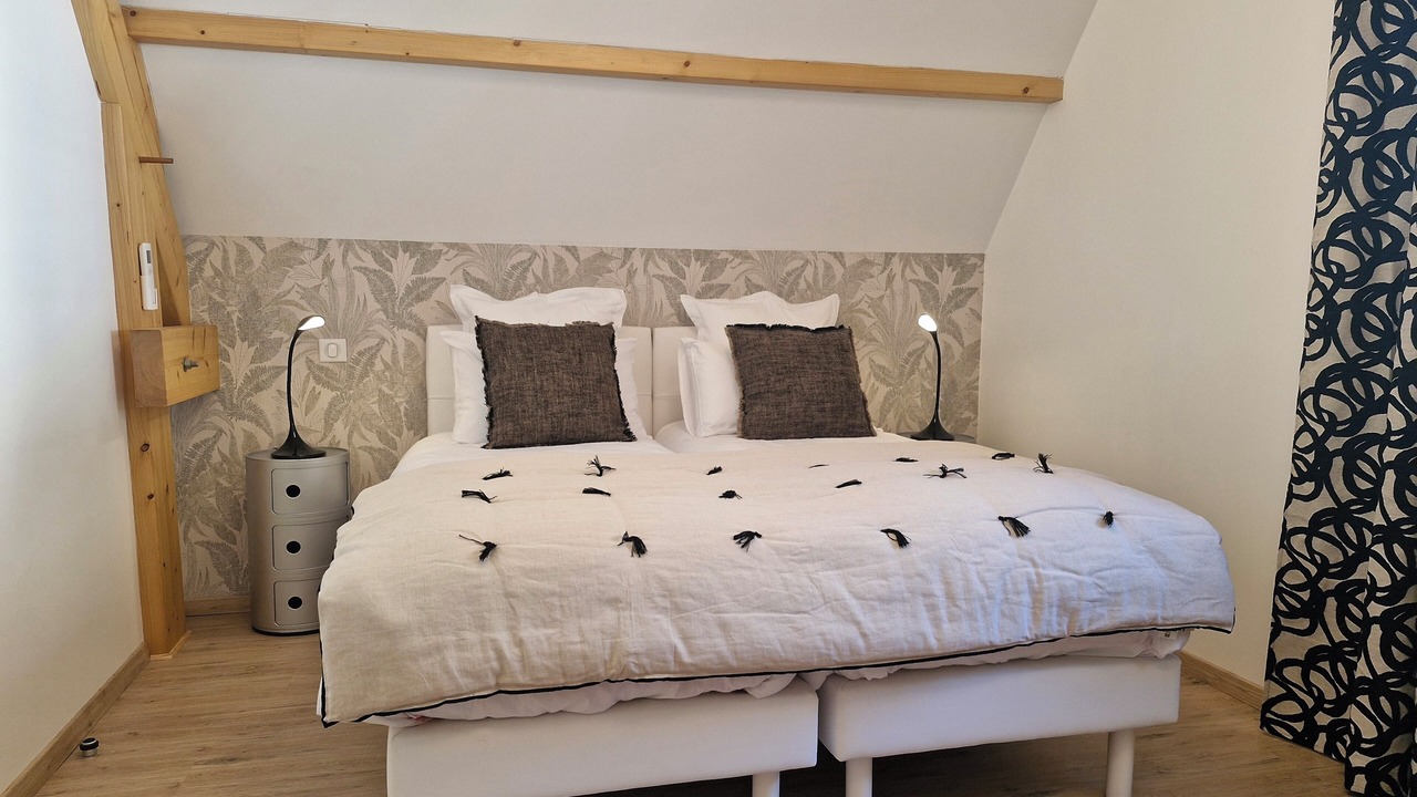 Photo of Bedroom in Louvie-Soubiron