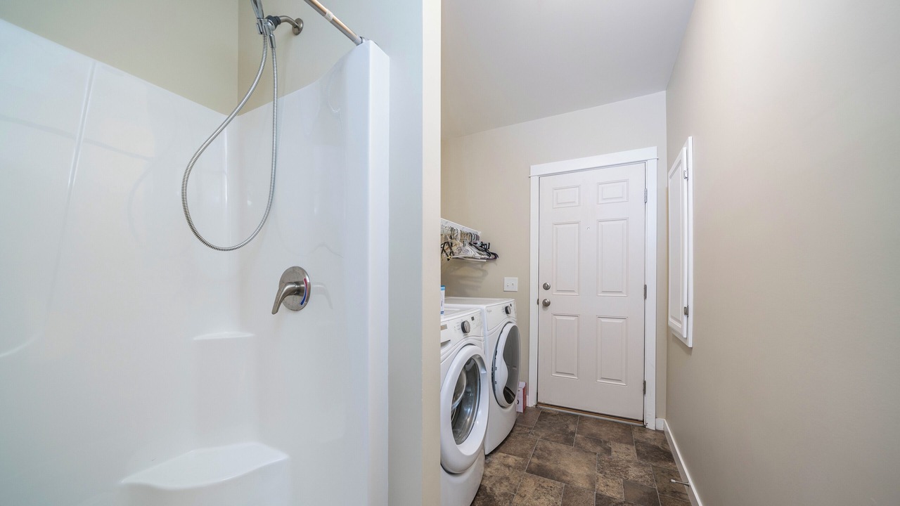 Photo of Bathroom in Miami Park
