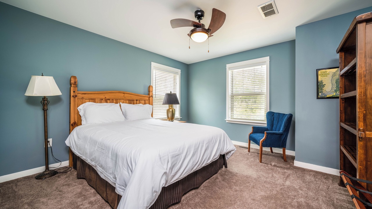 Photo of Bedroom in Miami Park